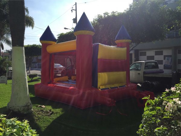 Castillos inflable de colores