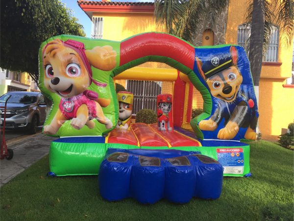 Infllable Paw Patrol 4x3