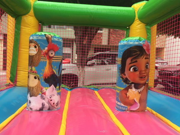 Moana Brincolin inflable